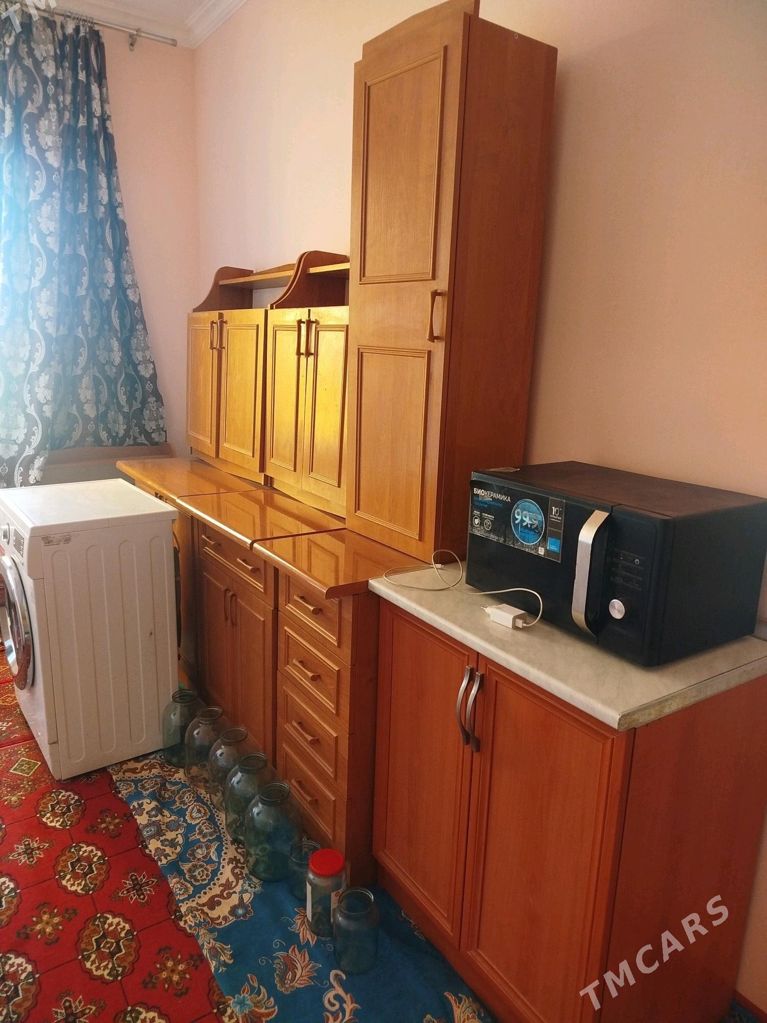 кухонный гарнитур заводской - Мургап - img 4