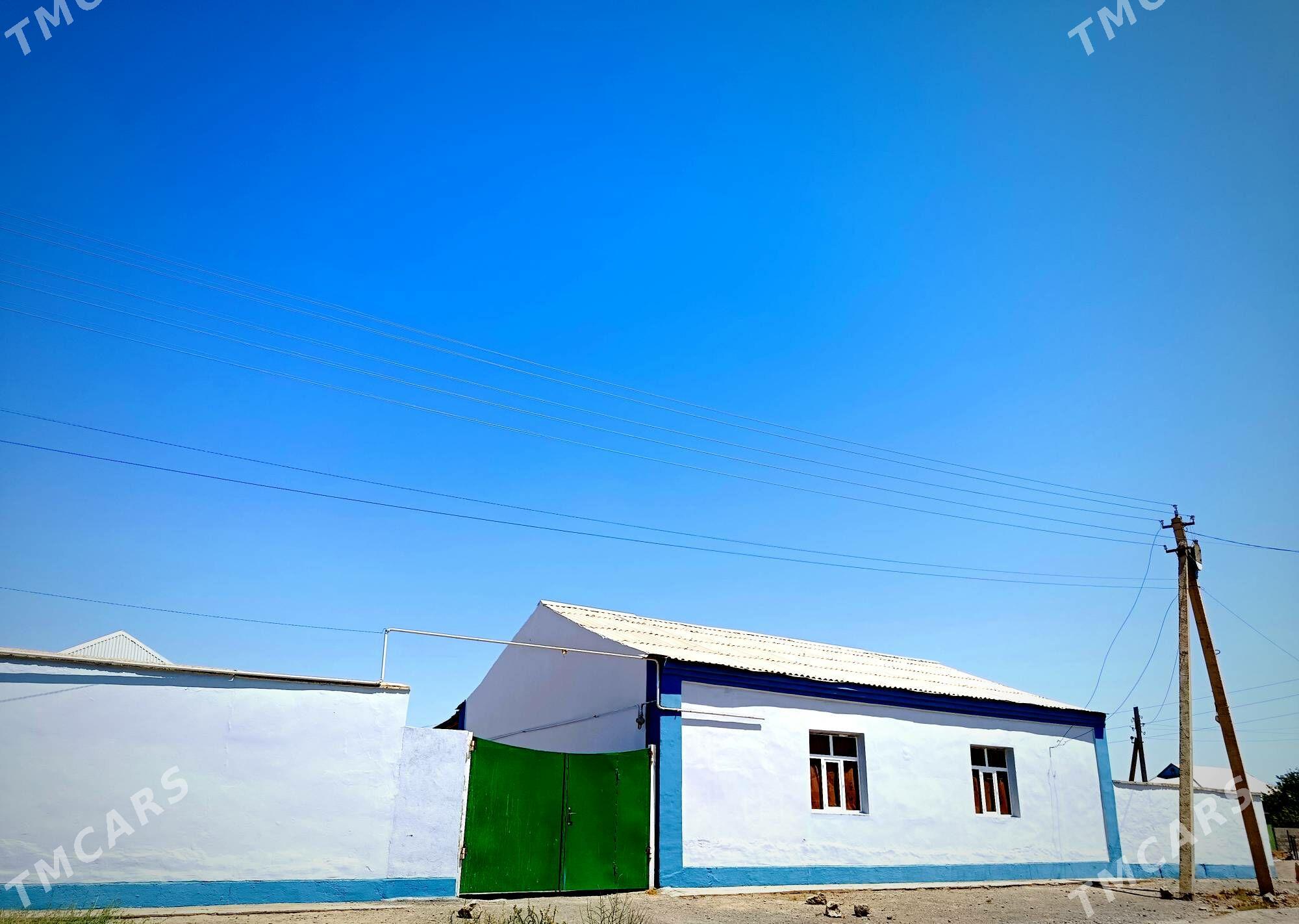 Arenda jaý Bäherden. - Бахарден - img 3