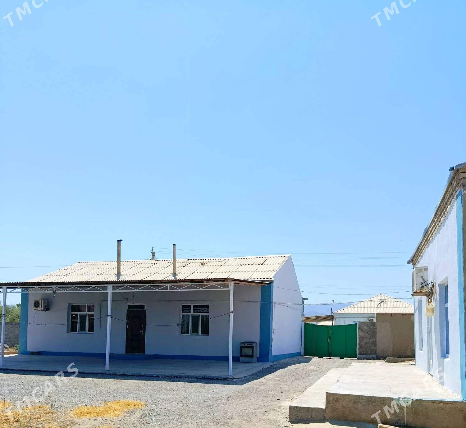 Arenda jaý Bäherden. - Бахарден - img 2