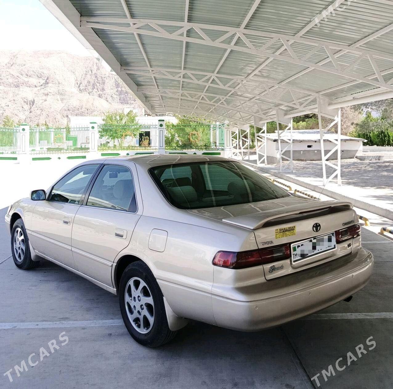 Toyota Camry 1997 - 130 000 TMT - Balkanabat - img 8