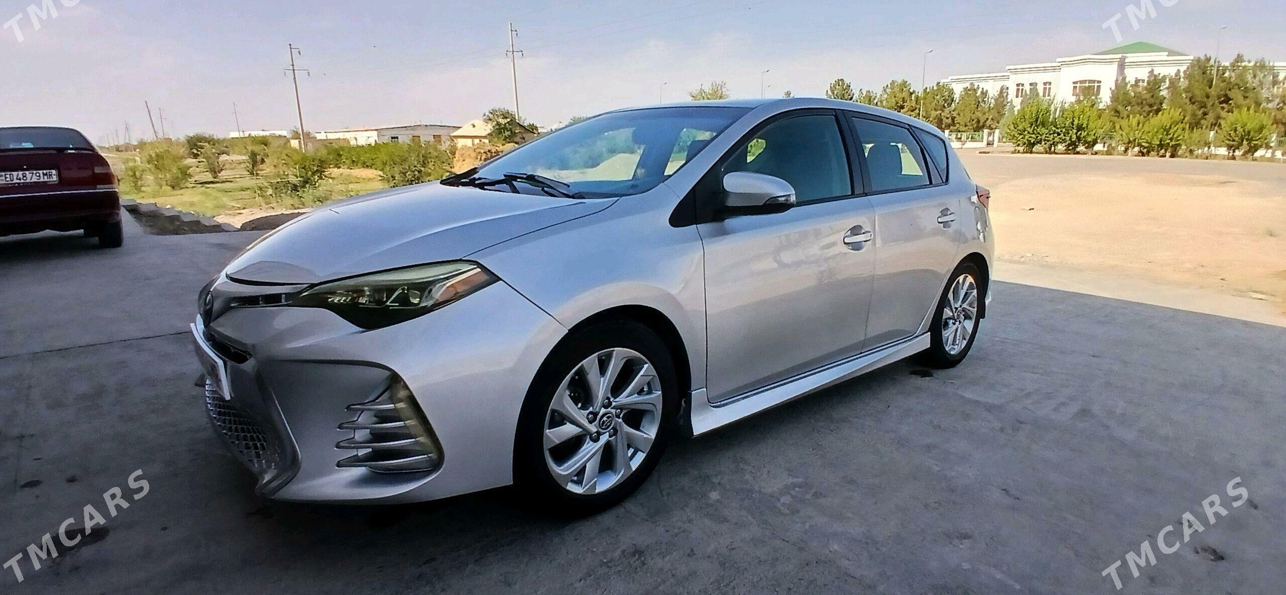 Toyota Corolla 2018 - 220 000 TMT - Мары - img 5