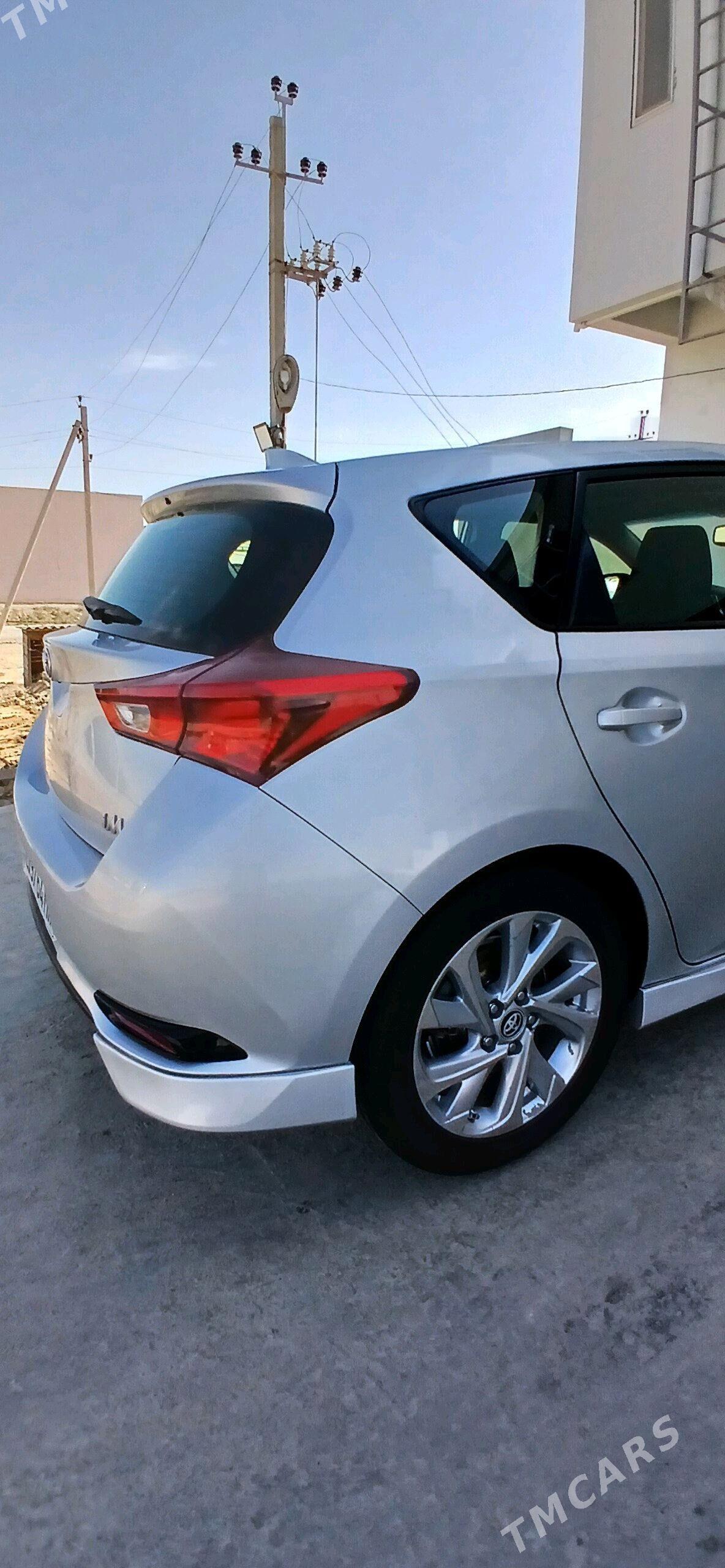 Toyota Corolla 2018 - 220 000 TMT - Мары - img 6