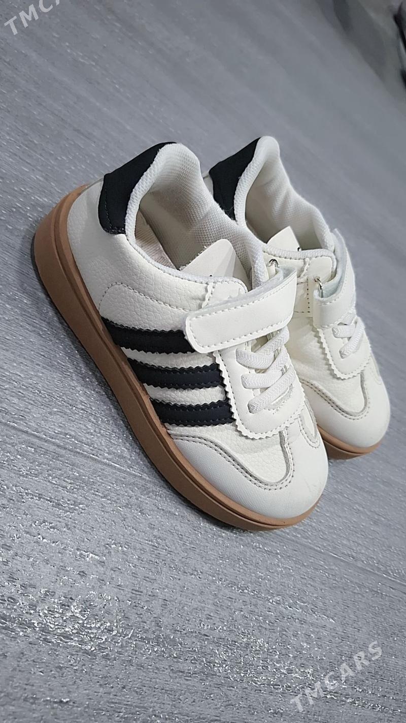 кроссовки - Parahat 1 - img 1