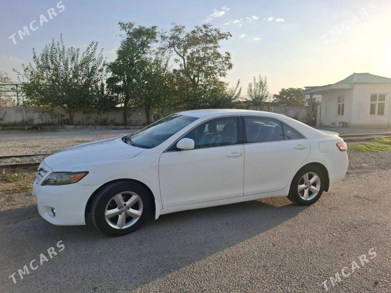 Toyota Camry 2010 - 150 000 TMT - 5 мкр - img 2