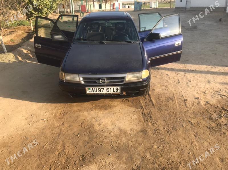 Opel Astra 1993 - 25 000 TMT - Дарганата - img 4