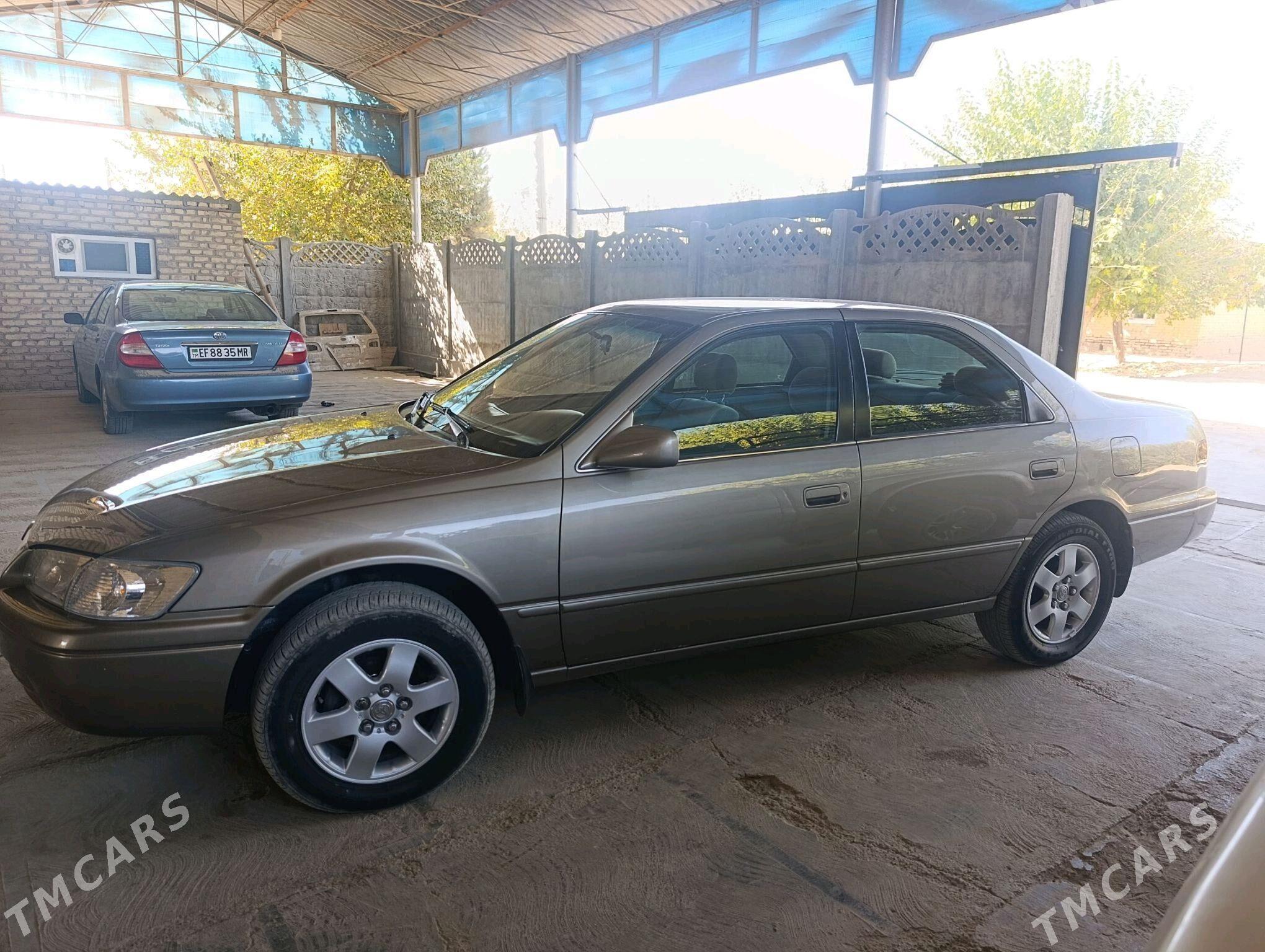 Toyota Camry 1999 - 135 000 TMT - Туркменгала - img 2