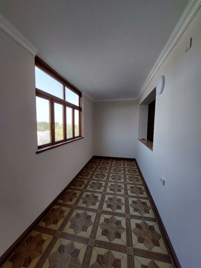 4mkr 4/3etažy 3komnat - 4 мкр - img 2