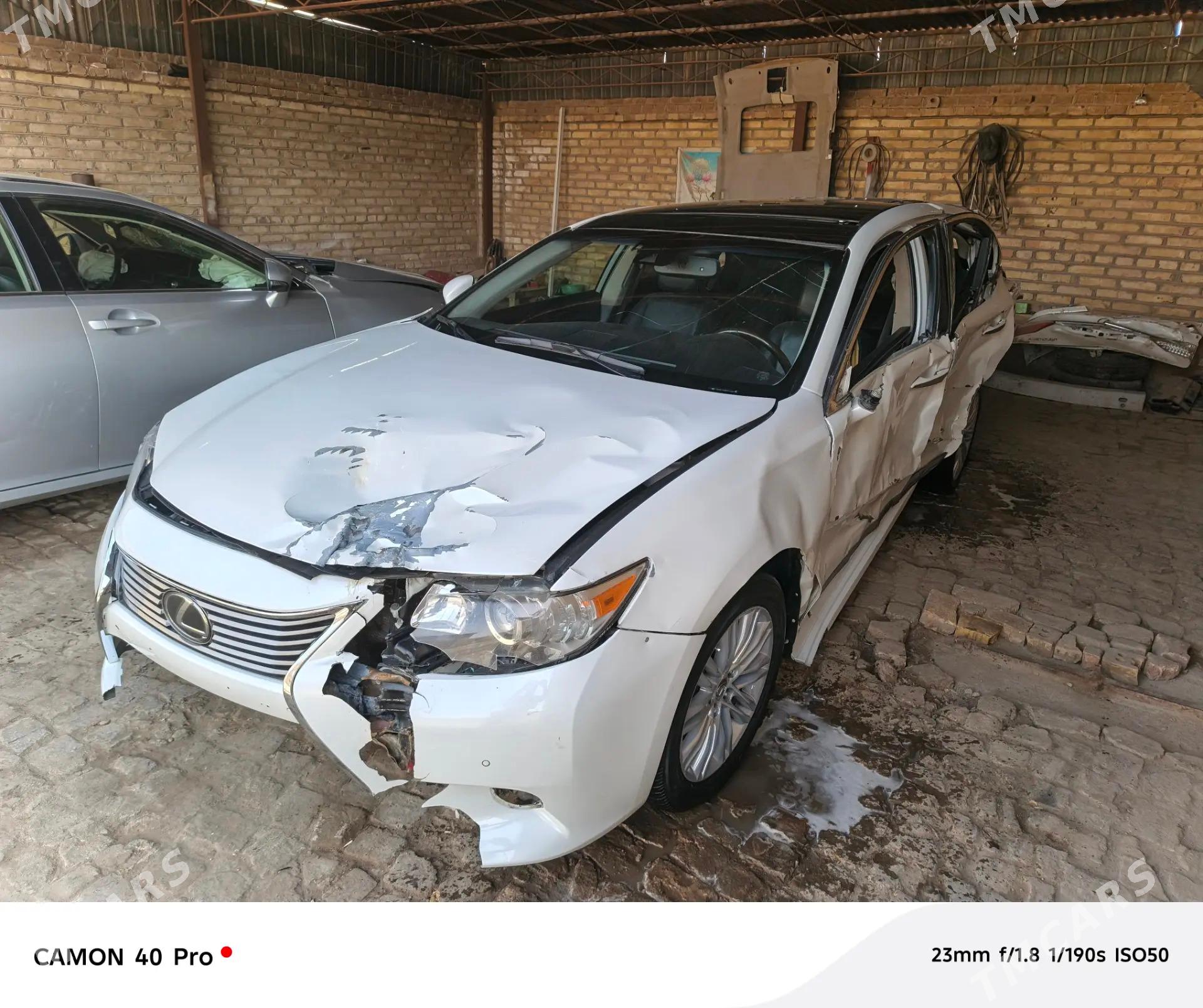 Toyota Avalon 2013 - 160 000 TMT - Мары - img 3