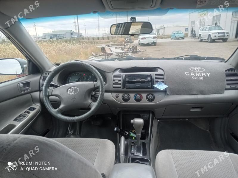 Toyota Camry 2002 - 150 000 TMT - Дашогуз - img 4