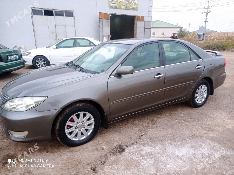 Toyota Camry 2002 - 150 000 TMT - Дашогуз - img 2