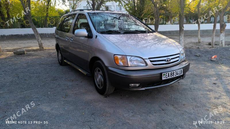 Toyota Sienna 2001 - 198 000 TMT - Керки - img 5