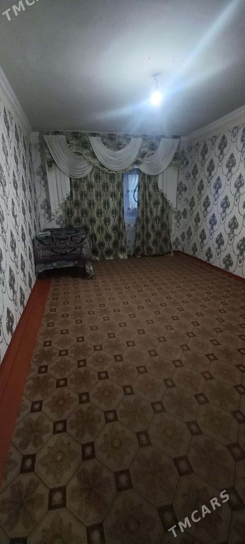 arenda jay titow - Mary - img 3