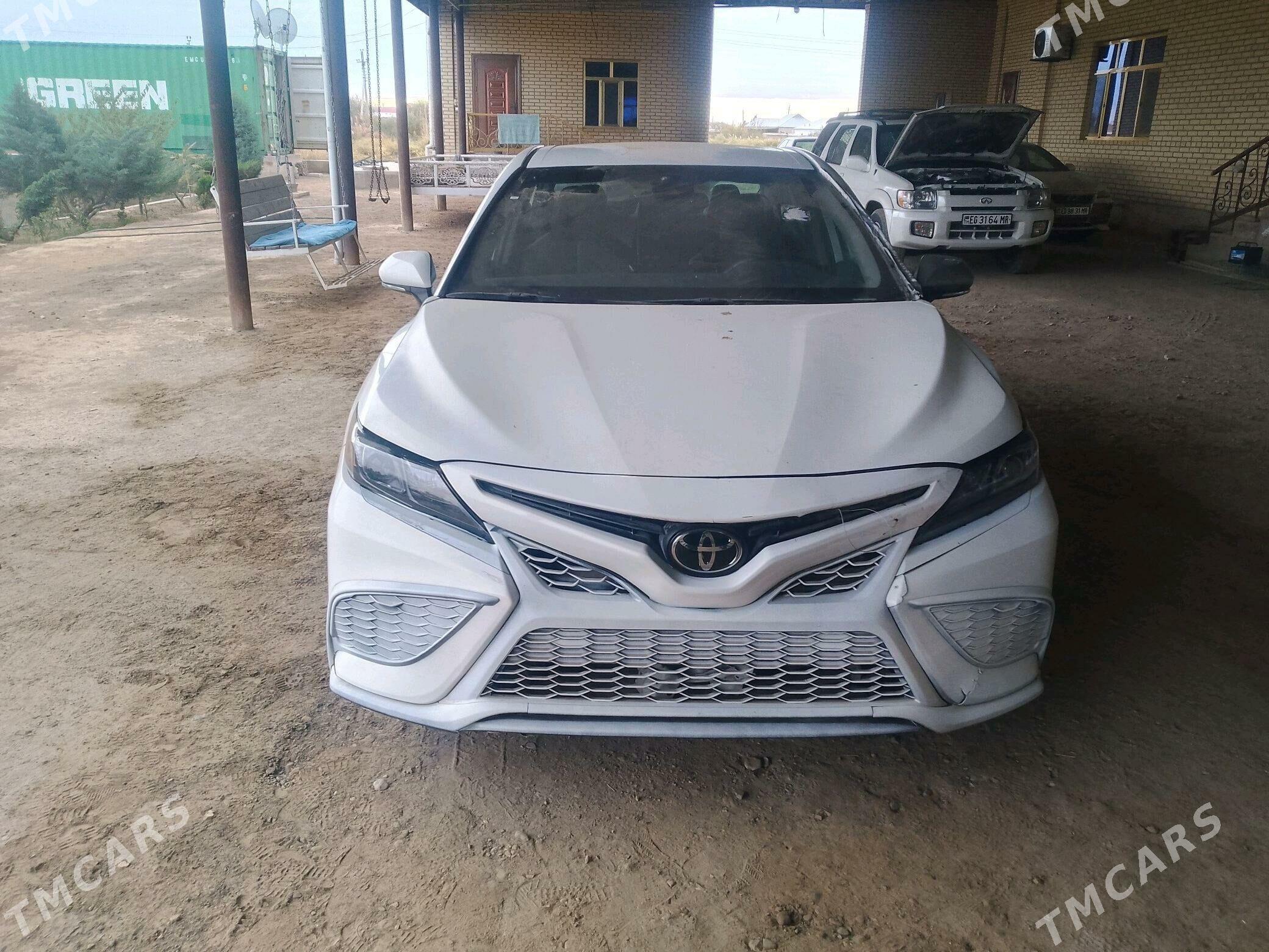 Toyota Camry 2023 - 330 000 TMT - Векильбазар - img 3