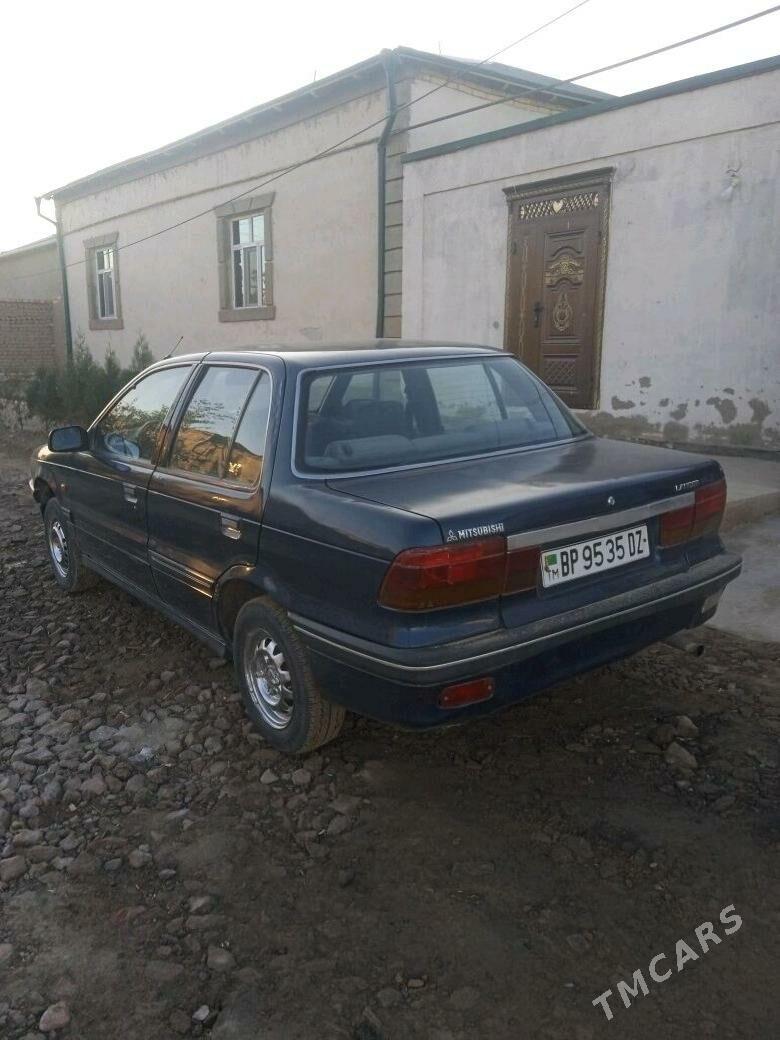 Mitsubishi Lancer 2001 - 32 000 TMT - Daşoguz - img 3
