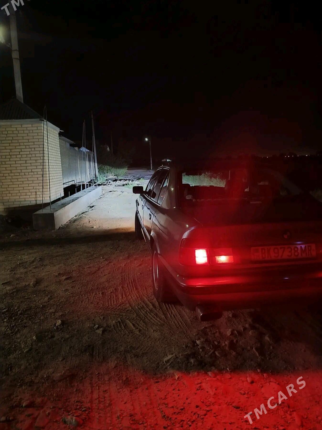 BMW E34 1995 - 85 000 TMT - Mary - img 7