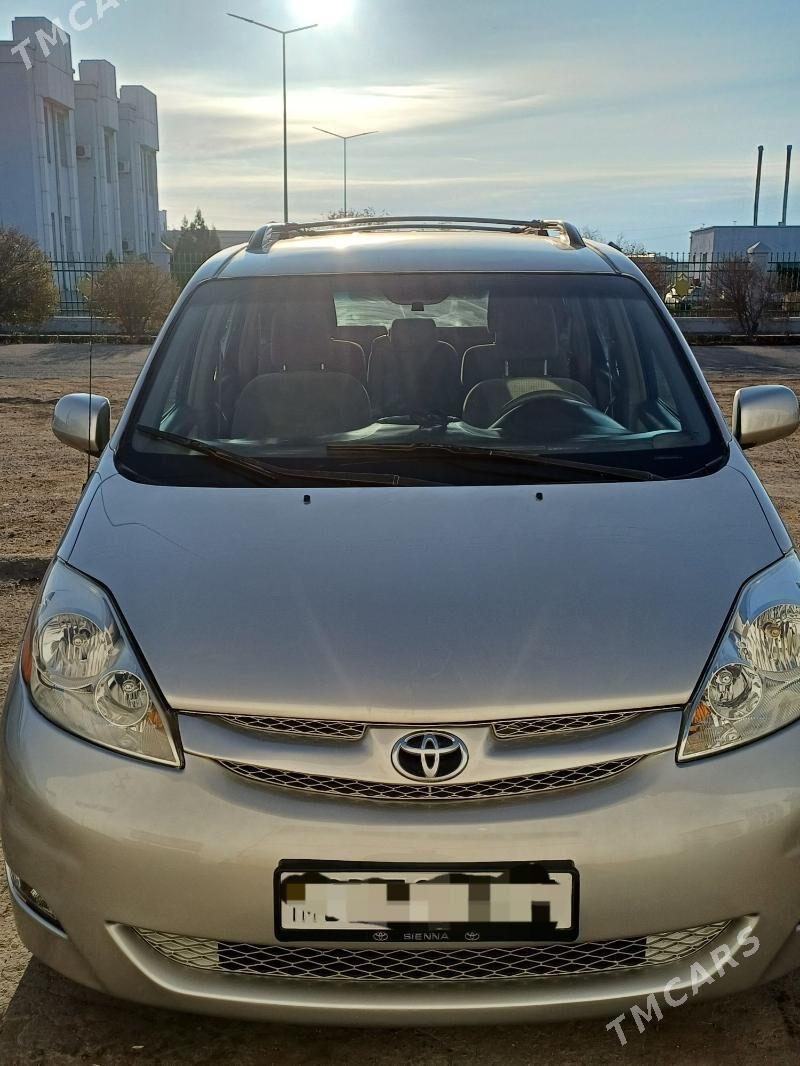 Toyota Sienna 2009 - 260 000 TMT - Шабатский этрап - img 2