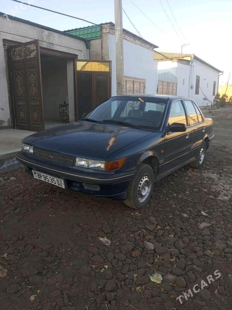 Mitsubishi Lancer 2001 - 32 000 TMT - Daşoguz - img 2