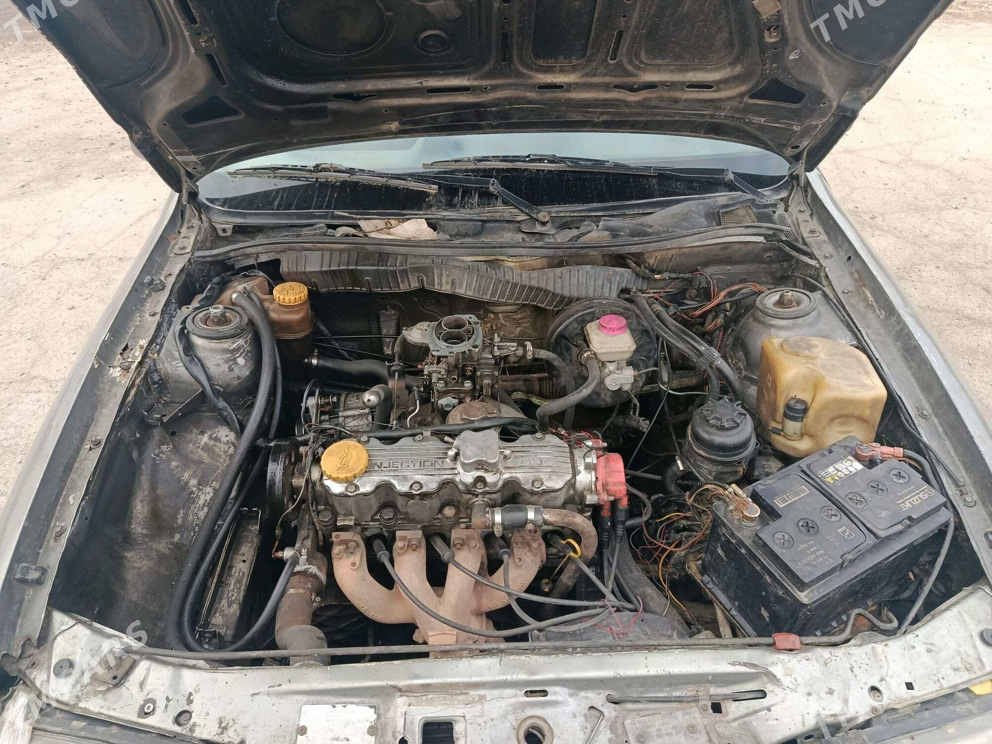 Opel Vectra 1992 - 13 000 TMT - Мары - img 4