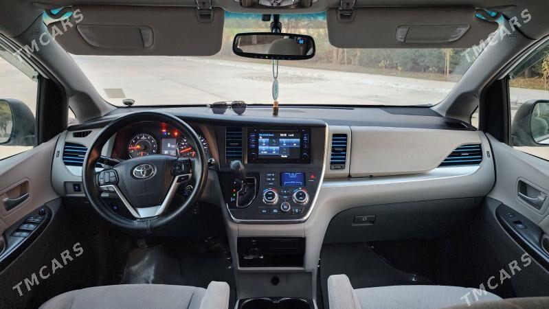 Toyota Sienna 2017 - 343 000 TMT - Aşgabat - img 8