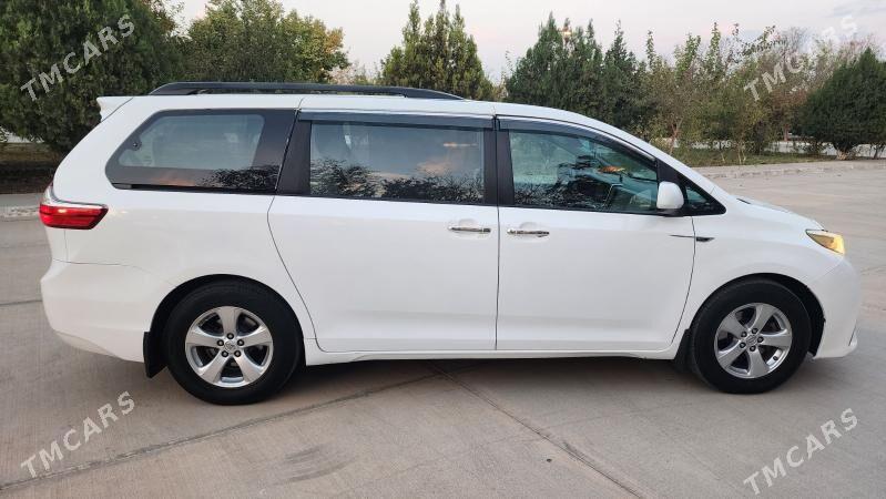 Toyota Sienna 2017 - 343 000 TMT - Aşgabat - img 6