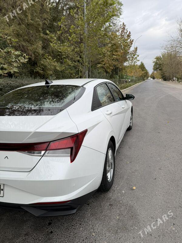 Hyundai Elantra 2022 - 257 000 TMT - Aşgabat - img 4