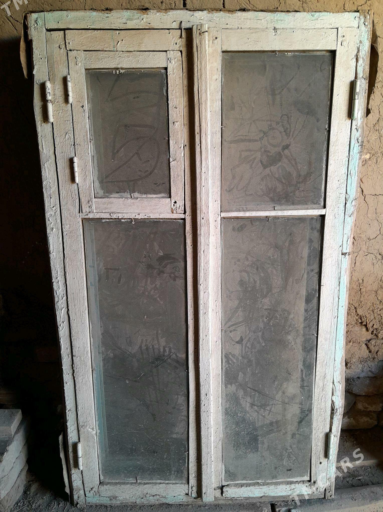 Gapy aynna yiladjy batereya - Şabat etr. - img 2