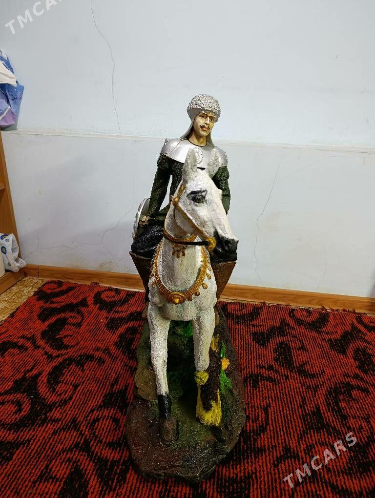 Heýkel - Howdan "W" - img 2