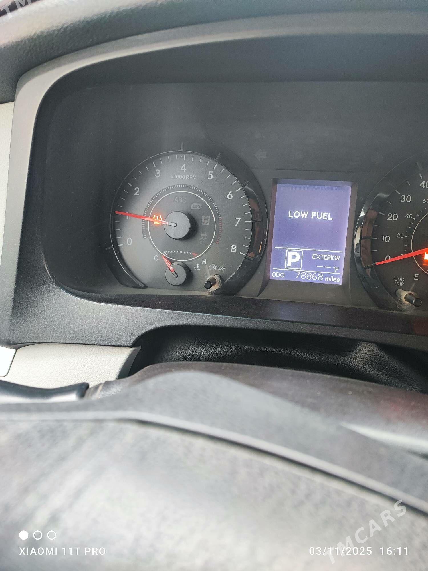 Toyota Sienna 2017 - 360 000 TMT - Кёнеургенч - img 6