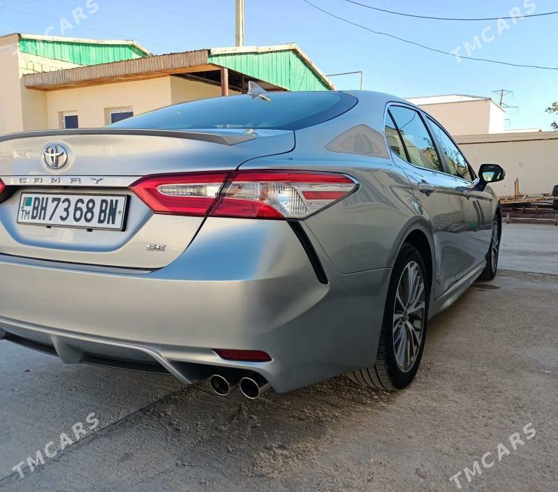 Toyota Camry 2020 - 275 000 TMT - Балканабат - img 7