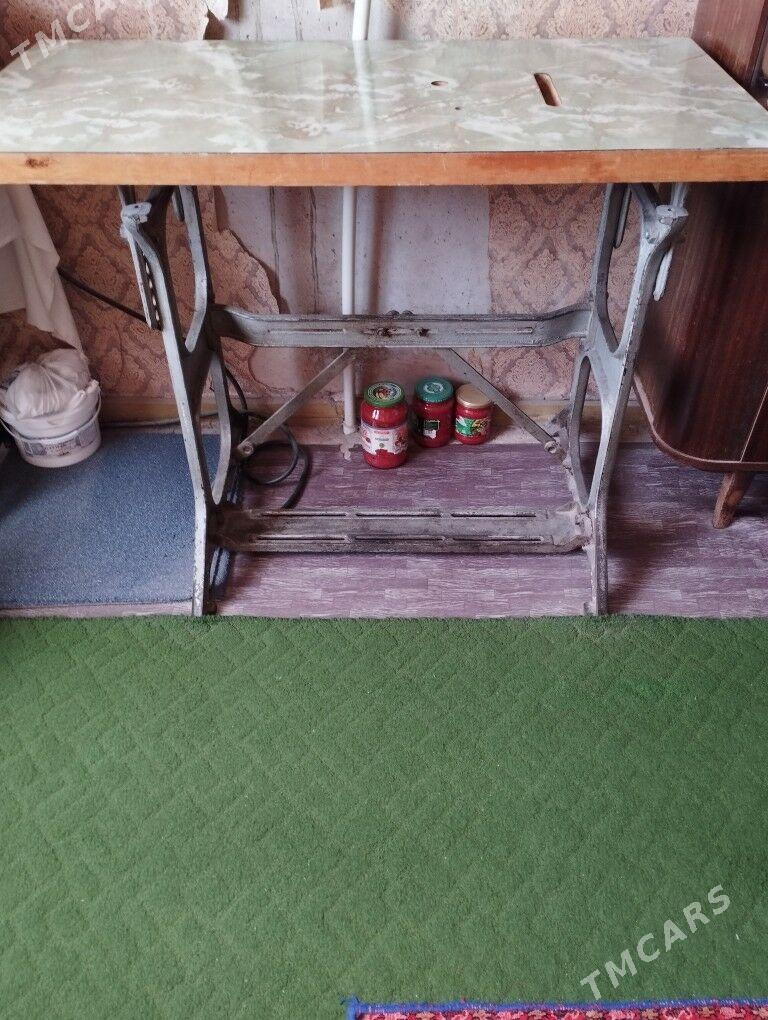 стол для швейной машинки - Parahat 4 - img 1