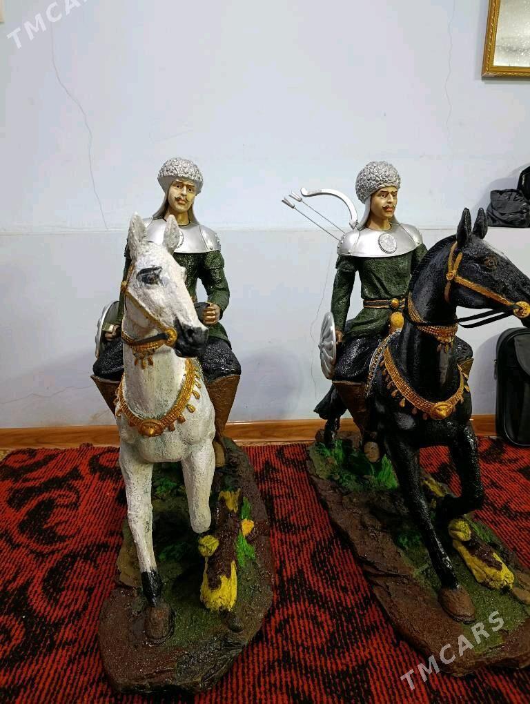 Heýkel - Howdan "W" - img 8