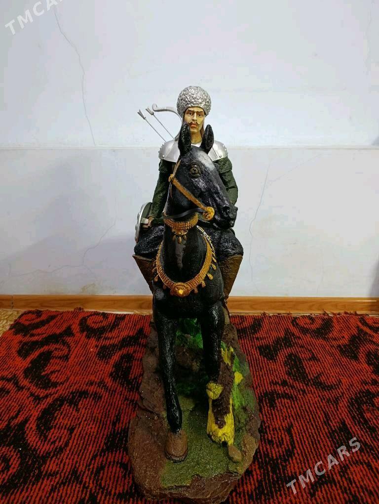 Heýkel - Howdan "W" - img 3