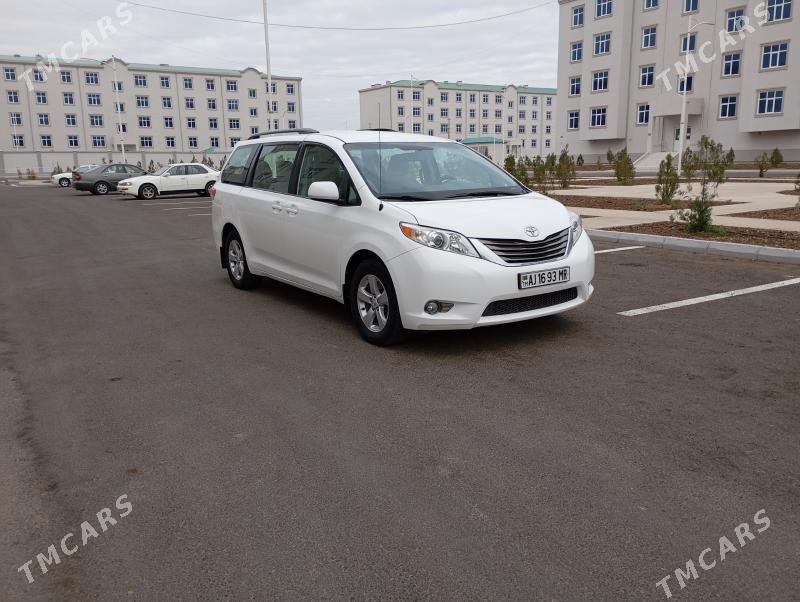 Toyota Sienna 2012 - 280 000 TMT - Мары - img 2