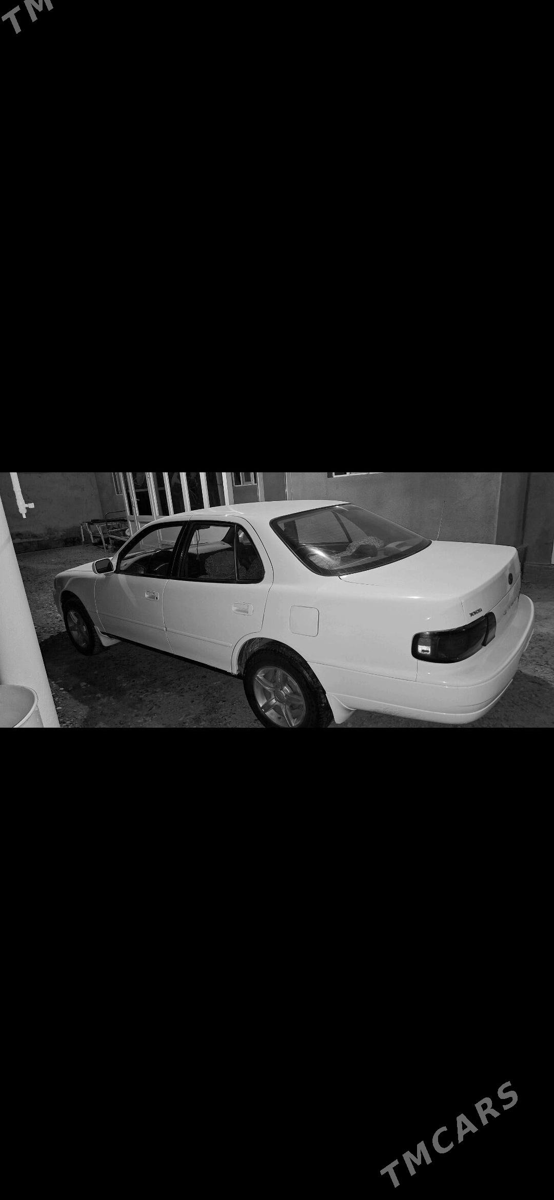 Toyota Camry 1994 - 85 000 TMT - Ýolöten - img 2