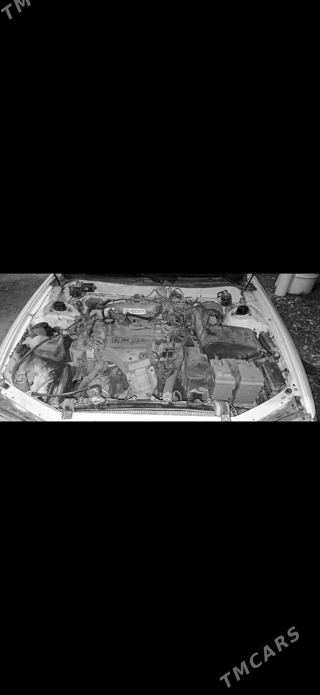 Toyota Camry 1994 - 85 000 TMT - Ýolöten - img 3