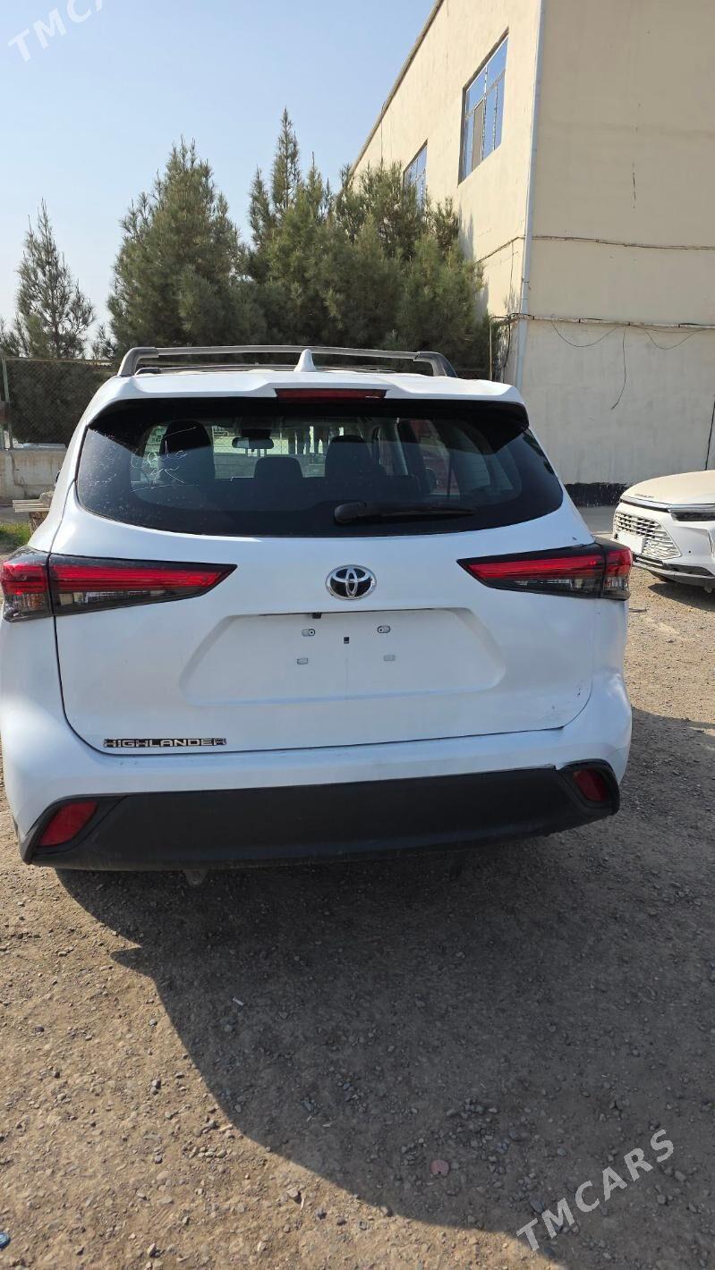 Toyota Highlander 2023 - 520 000 TMT - Мургап - img 2