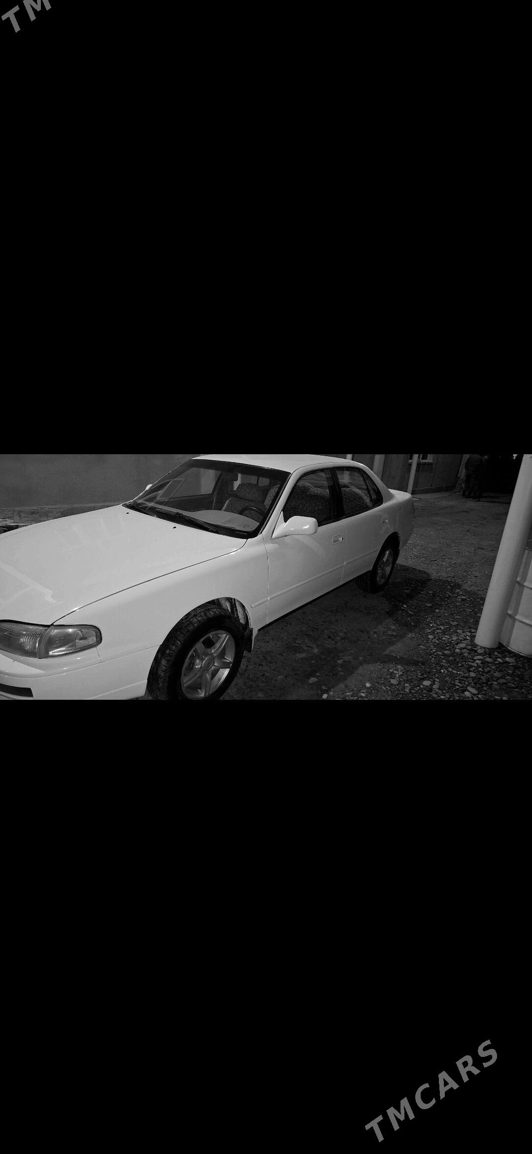 Toyota Camry 1994 - 85 000 TMT - Ýolöten - img 1