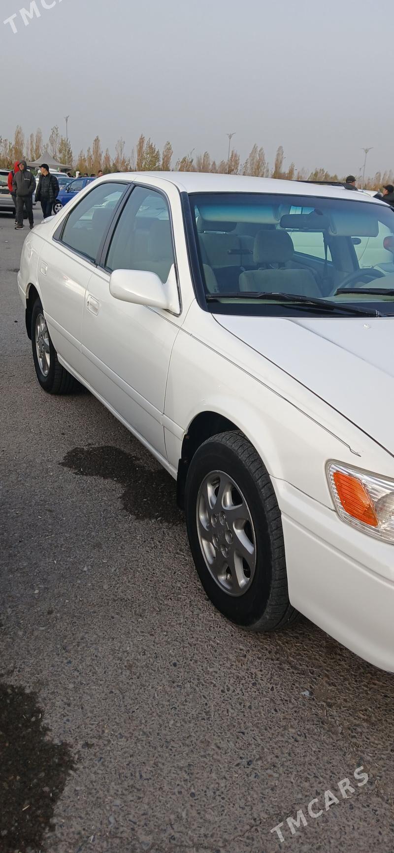 Toyota Camry 2001 - 150 000 TMT - Дашогуз - img 7