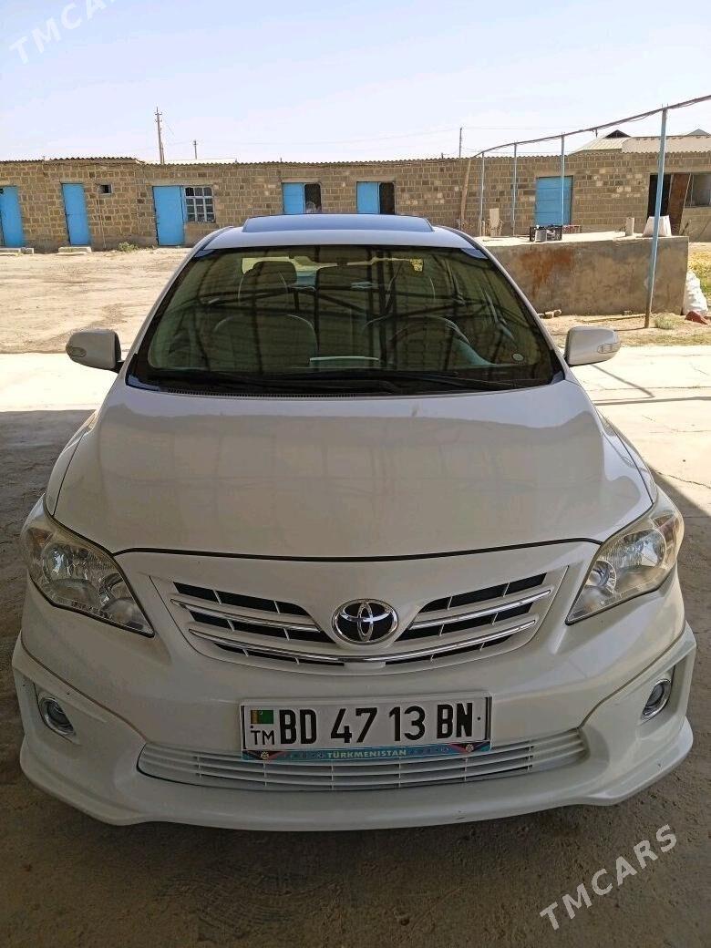 Toyota Corolla 2012 - 186 000 TMT - Balkanabat - img 10