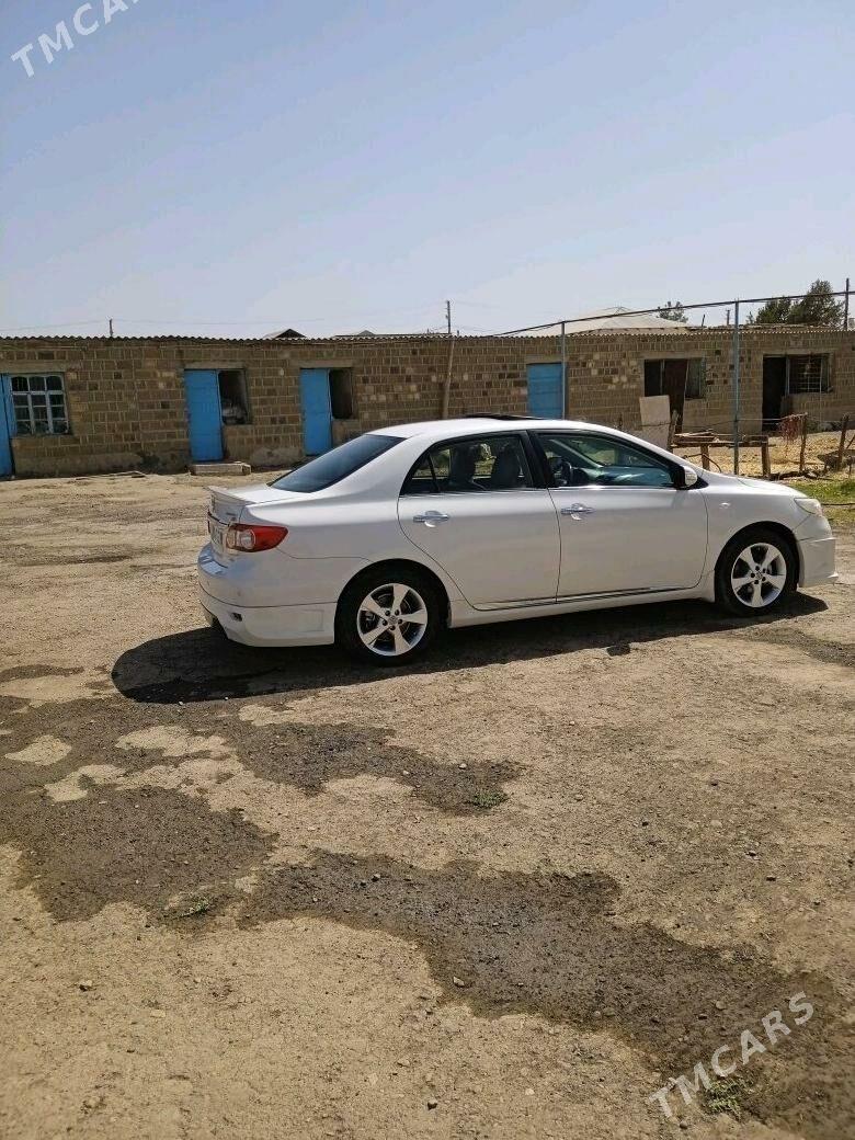 Toyota Corolla 2012 - 186 000 TMT - Balkanabat - img 4