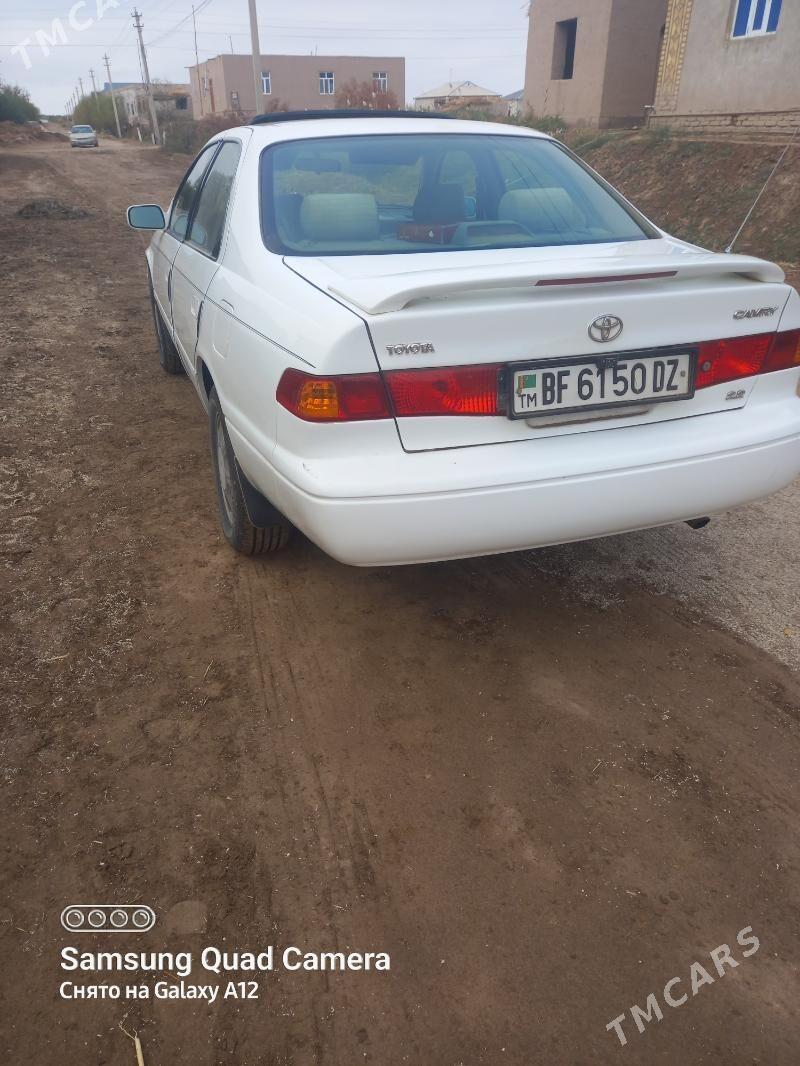 Toyota Camry 1998 - 140 000 TMT - Gurbansoltan Eje - img 3