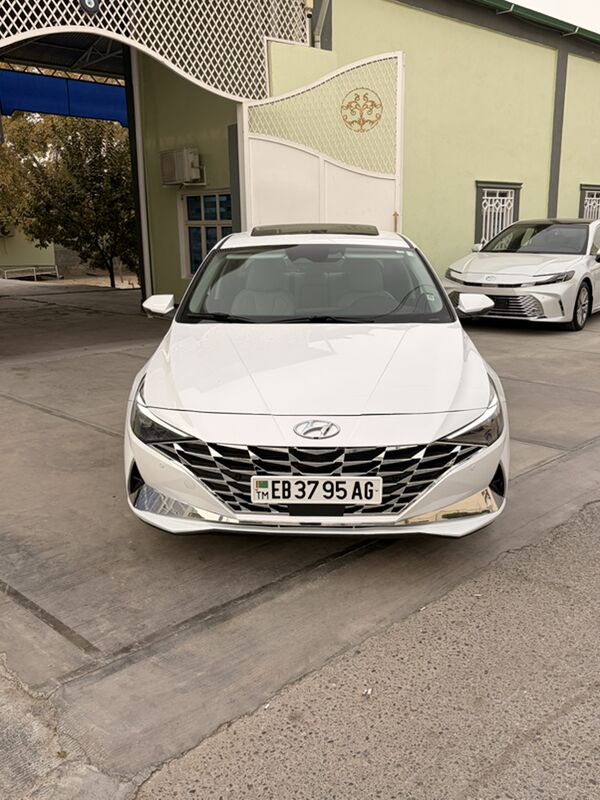 Hyundai Elantra 2022 - 305 000 TMT - Ашхабад - img 2