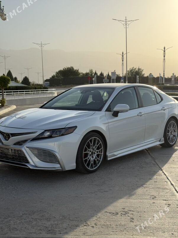 Toyota Camry 2023 - 585 000 TMT - Ашхабад - img 2