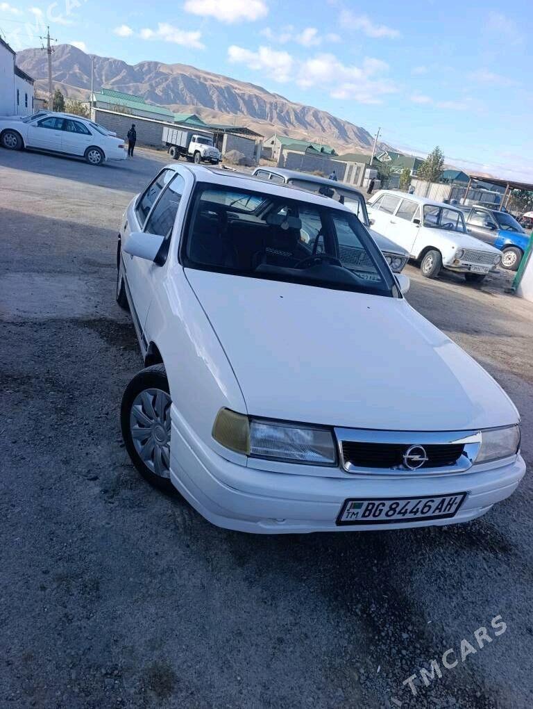 Opel Vectra 1992 - 40 000 TMT - Яшлык - img 2