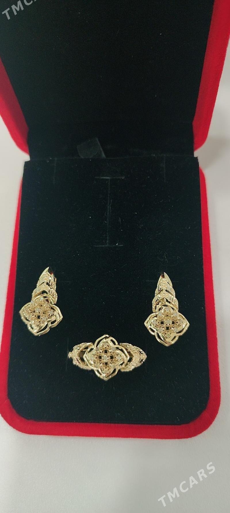 gyzyl kamplekt - Parahat 2 - img 2