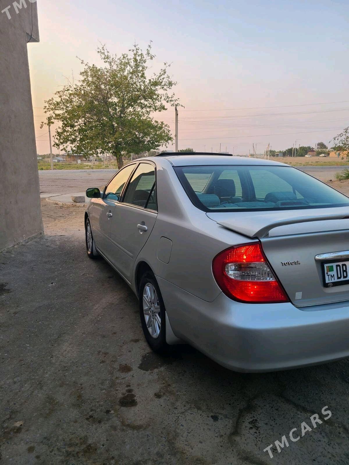 Toyota Camry 2003 - 192 000 TMT - Газаджак - img 4