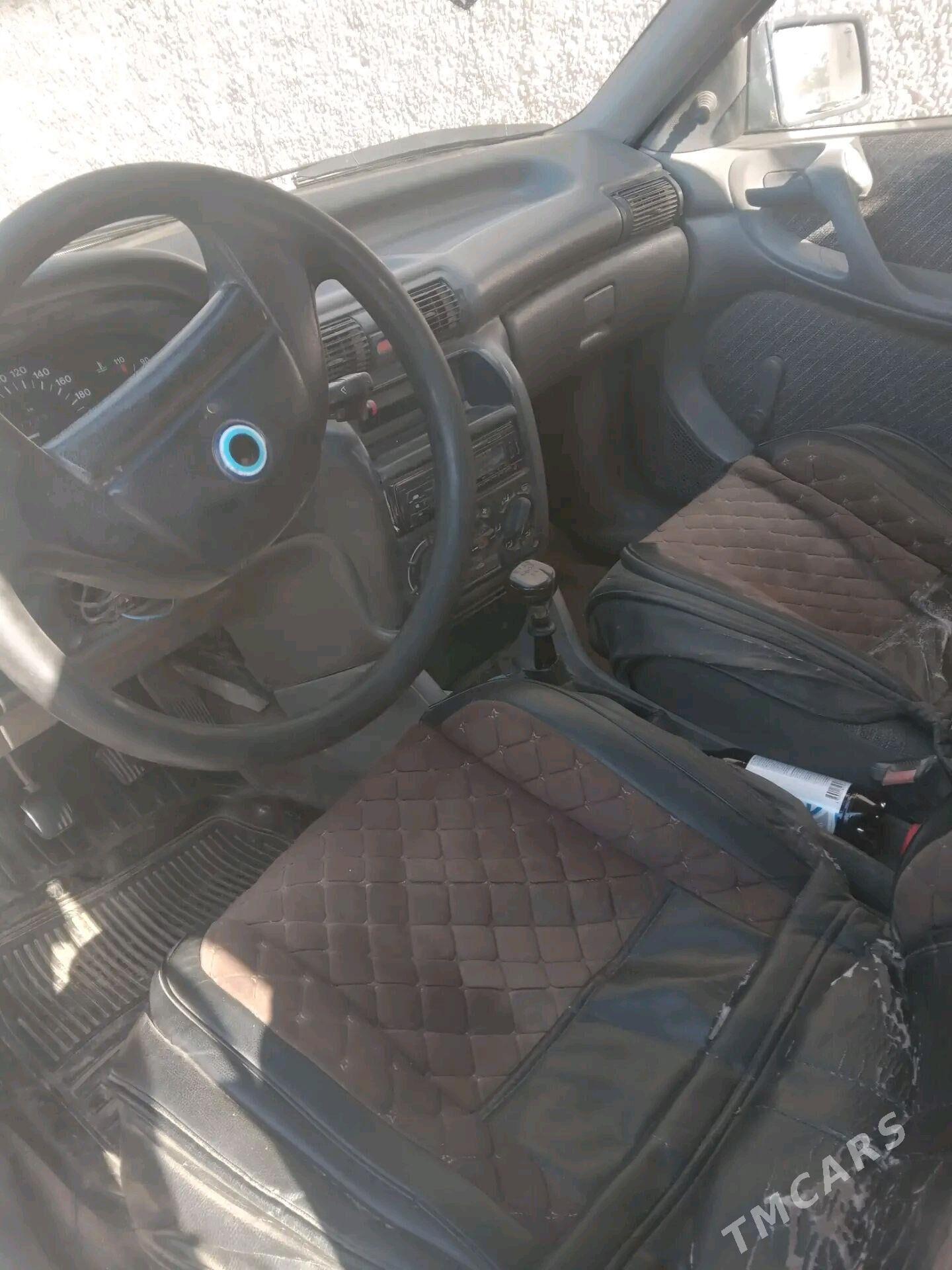 Opel Astra 1992 - 30 000 TMT - Кёнеургенч - img 3