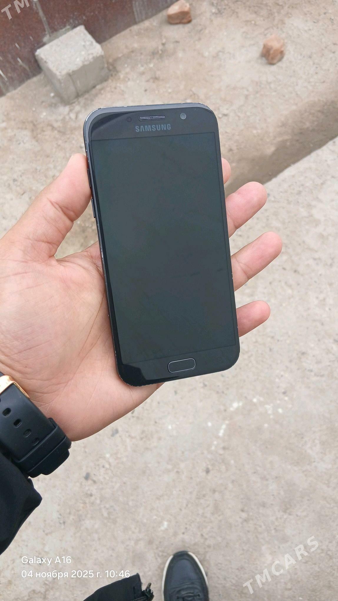 samsung a5 2017 - Mary - img 1