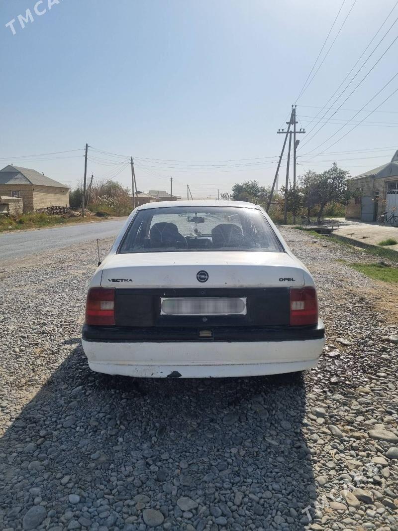 Opel Vectra 1990 - 25 000 TMT - Мары - img 4