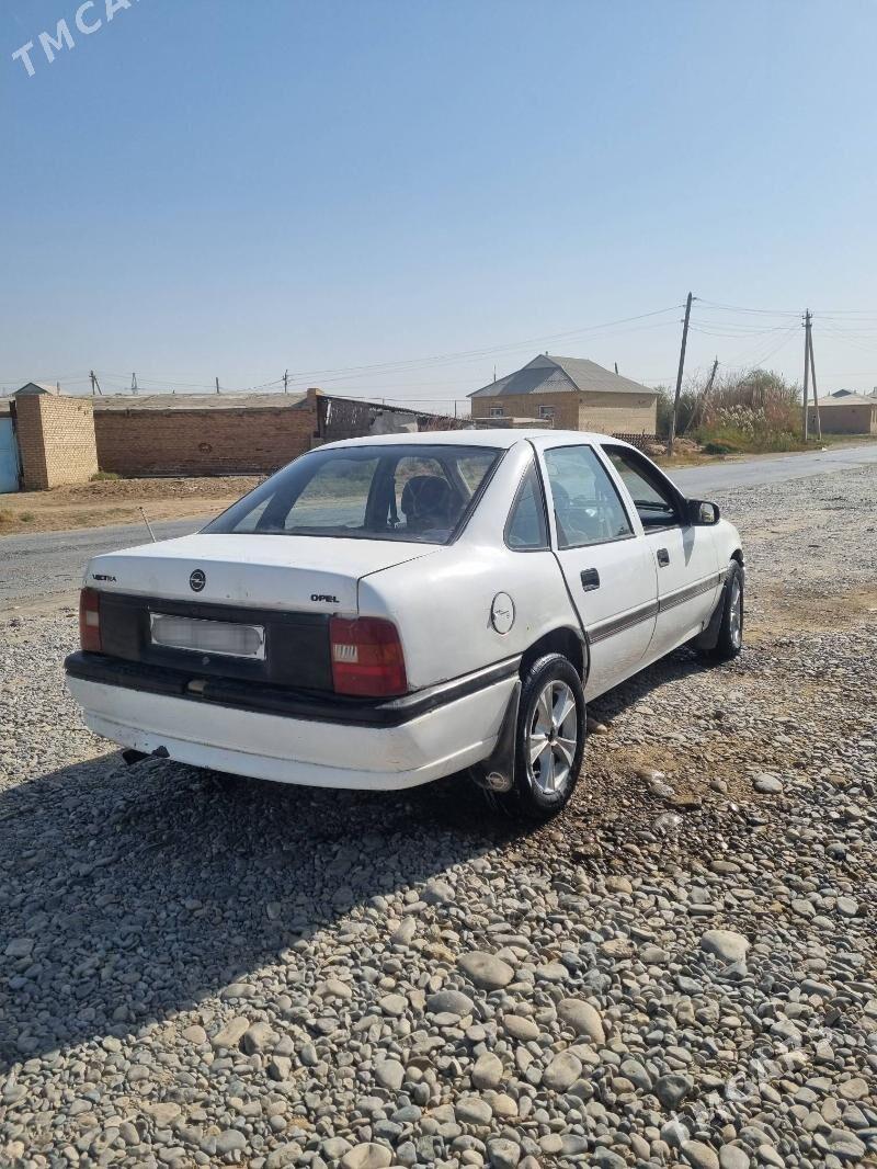 Opel Vectra 1990 - 25 000 TMT - Мары - img 5